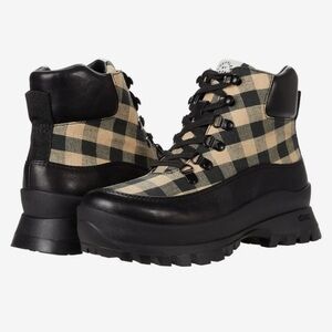 Loeffler Randall weather boot size 9 NWT retail price $395